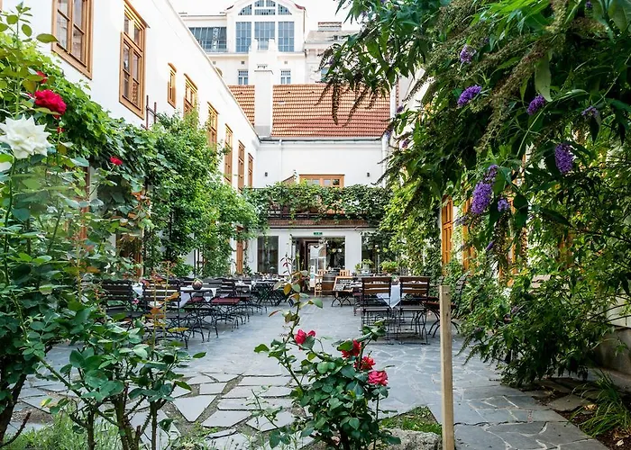 Schreiners Essen Und Wohnen Hotel